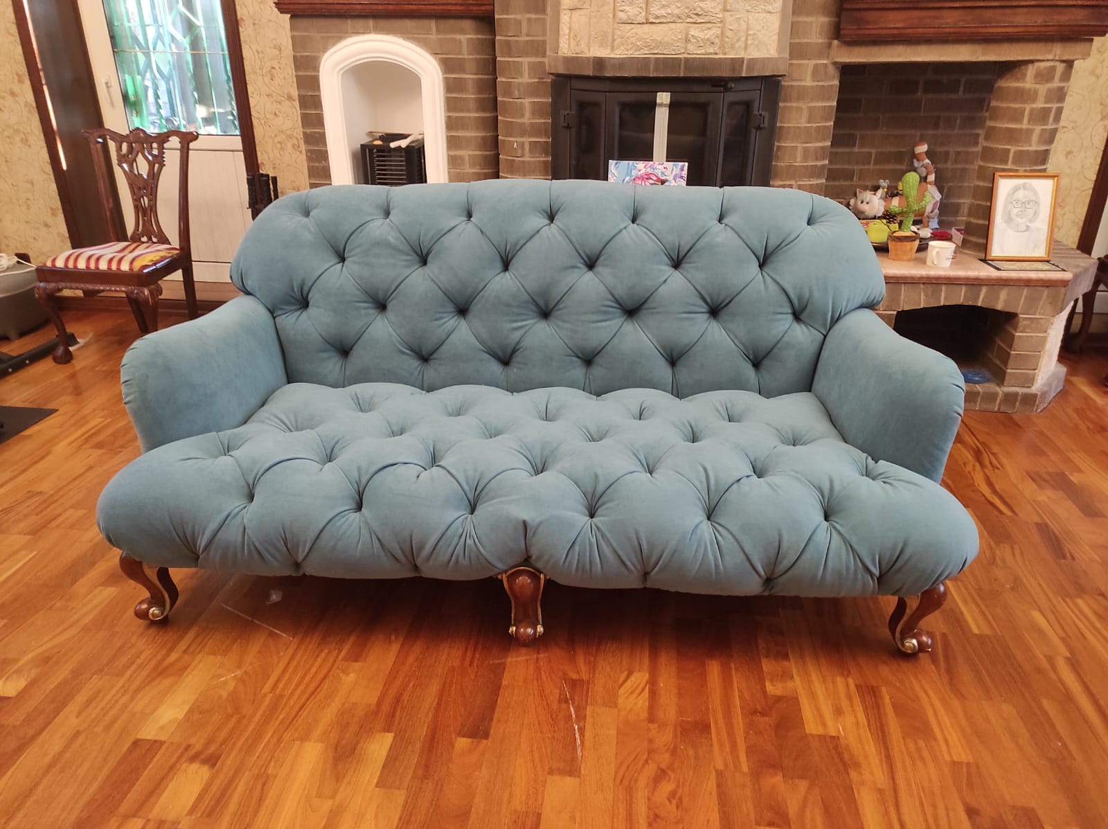 Обивка дивана. Марьина Роща